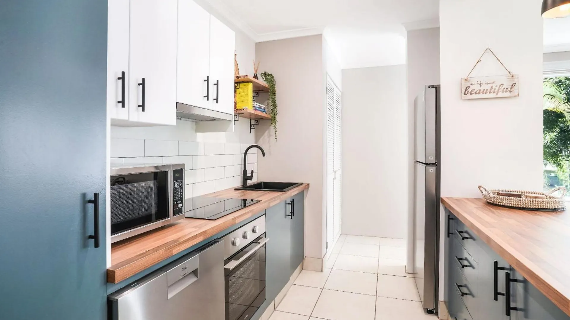 Apartment Under The Palms - Resort Style Living Palm Cove