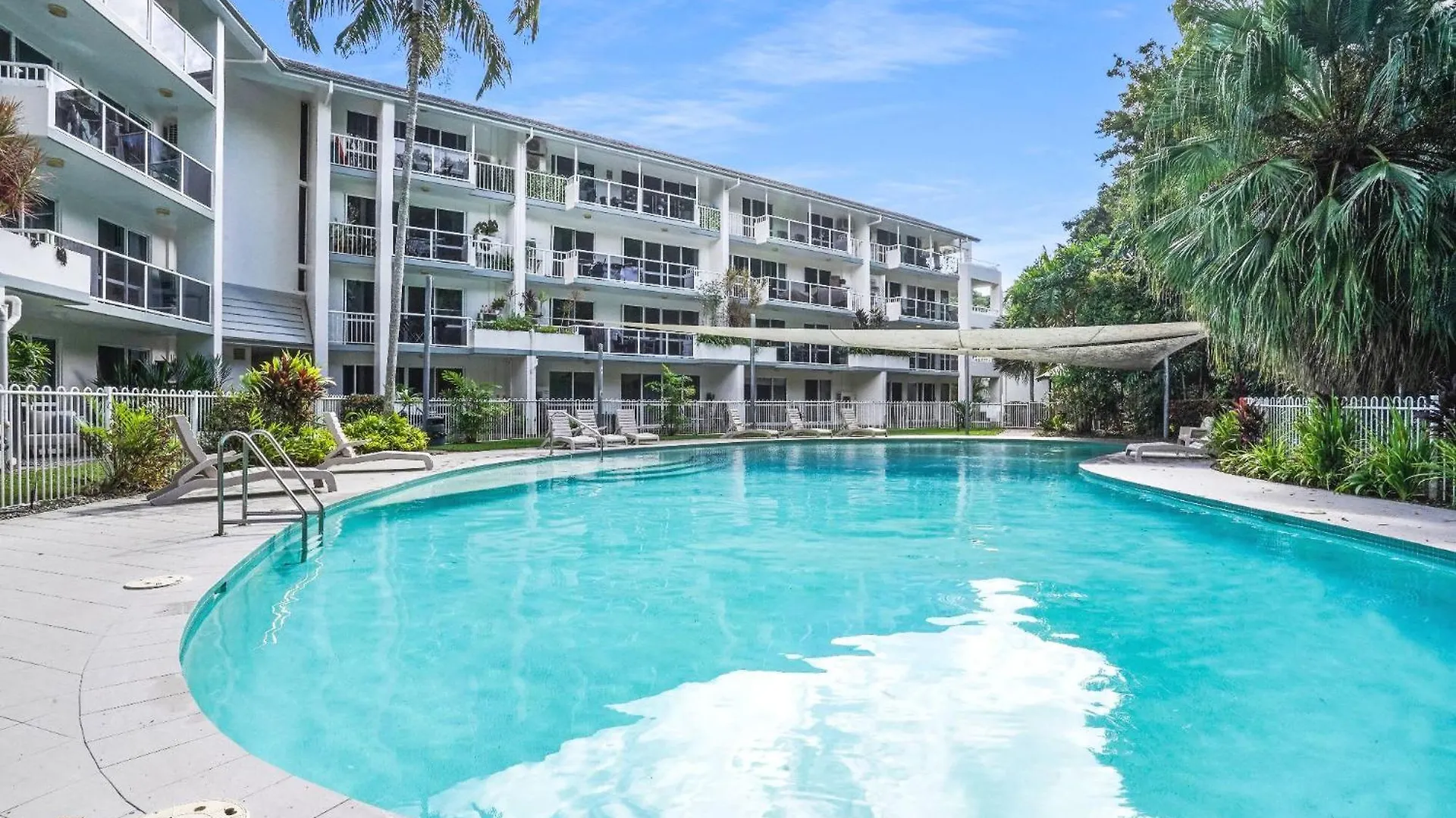 Under The Palms - Resort Style Living Palm Cove